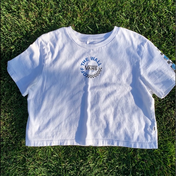 Vans Tops - Vans off the wall white crop top